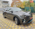 Серый Киа Niro, объемом двигателя 0 л и пробегом 137 тыс. км за 18450 $, фото 6 на Automoto.ua
