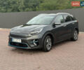 Серый Киа Niro, объемом двигателя 0 л и пробегом 77 тыс. км за 20990 $, фото 2 на Automoto.ua