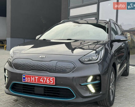 Серый Киа Niro, объемом двигателя 0 л и пробегом 147 тыс. км за 18450 $, фото 16 на Automoto.ua