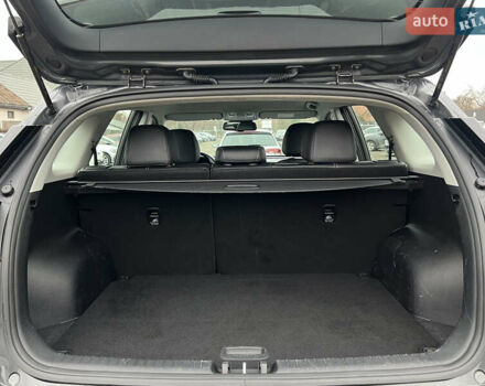 Серый Киа Niro, объемом двигателя 0 л и пробегом 107 тыс. км за 20903 $, фото 31 на Automoto.ua