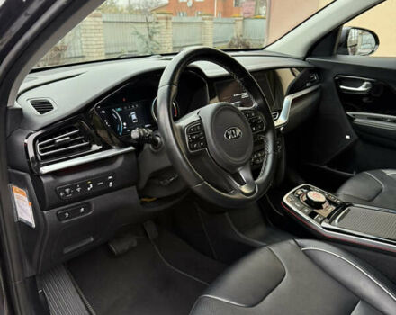 Сірий Кіа Niro, об'ємом двигуна 0 л та пробігом 50 тис. км за 22300 $, фото 43 на Automoto.ua