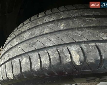 Серый Киа Niro, объемом двигателя 0 л и пробегом 62 тыс. км за 23600 $, фото 29 на Automoto.ua