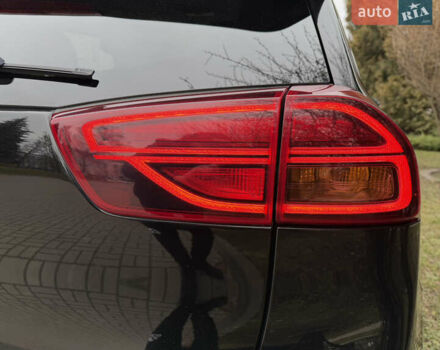 Сірий Кіа Niro, об'ємом двигуна 0 л та пробігом 149 тис. км за 17350 $, фото 26 на Automoto.ua