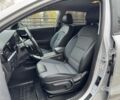 Сірий Кіа Niro, об'ємом двигуна 2 л та пробігом 101 тис. км за 19300 $, фото 9 на Automoto.ua