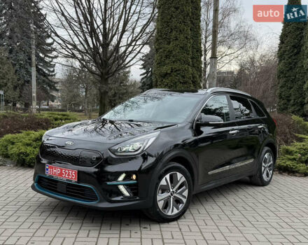 Сірий Кіа Niro, об'ємом двигуна 0 л та пробігом 149 тис. км за 17350 $, фото 4 на Automoto.ua