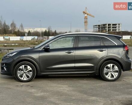 Сірий Кіа Niro, об'ємом двигуна 0 л та пробігом 88 тис. км за 21700 $, фото 7 на Automoto.ua