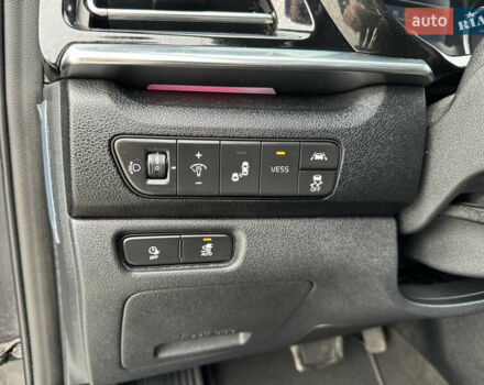 Серый Киа Niro, объемом двигателя 0 л и пробегом 147 тыс. км за 18450 $, фото 42 на Automoto.ua