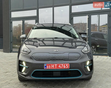 Серый Киа Niro, объемом двигателя 0 л и пробегом 147 тыс. км за 18450 $, фото 15 на Automoto.ua