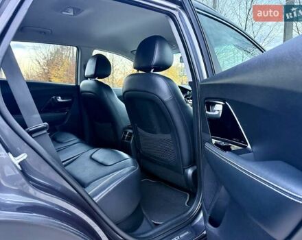 Киа Niro 2021 в Бердичеве на Automoto.ua Серый Киа Niro, объемом двигателя 0 л и пробегом 82 тыс. км за 19250 $, фото 89 на Automoto.ua