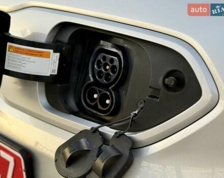 Киа Niro 2021 в Бердичеве на Automoto.ua Серый Киа Niro, объемом двигателя 0 л и пробегом 70 тыс. км за 21350 $, фото 27 на Automoto.ua