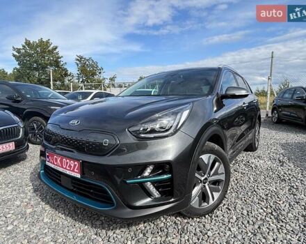 Серый Киа Niro, объемом двигателя 0 л и пробегом 67 тыс. км за 22400 $, фото 1 на Automoto.ua