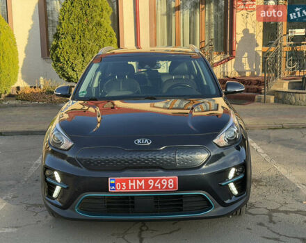 Серый Киа Niro, объемом двигателя 0 л и пробегом 157 тыс. км за 18350 $, фото 6 на Automoto.ua
