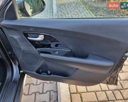 Серый Киа Niro, объемом двигателя 0 л и пробегом 121 тыс. км за 18750 $, фото 33 на Automoto.ua