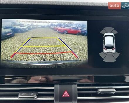 Сірий Кіа Niro, об'ємом двигуна 0 л та пробігом 100 тис. км за 21900 $, фото 60 на Automoto.ua