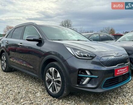 Сірий Кіа Niro, об'ємом двигуна 0 л та пробігом 100 тис. км за 21900 $, фото 24 на Automoto.ua