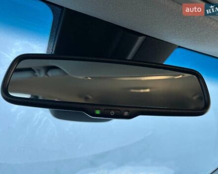 Серый Киа Niro, объемом двигателя 0 л и пробегом 54 тыс. км за 23900 $, фото 53 на Automoto.ua