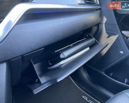 Серый Киа Niro, объемом двигателя 0 л и пробегом 67 тыс. км за 23400 $, фото 59 на Automoto.ua