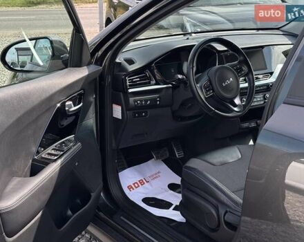 Серый Киа Niro, объемом двигателя 0 л и пробегом 62 тыс. км за 22450 $, фото 34 на Automoto.ua