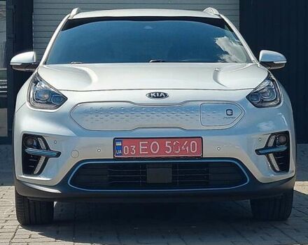Серый Киа Niro, объемом двигателя 0 л и пробегом 32 тыс. км за 23500 $, фото 1 на Automoto.ua