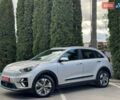Сірий Кіа Niro, об'ємом двигуна 0 л та пробігом 141 тис. км за 17799 $, фото 6 на Automoto.ua