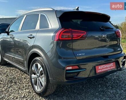 Сірий Кіа Niro, об'ємом двигуна 0 л та пробігом 37 тис. км за 23600 $, фото 22 на Automoto.ua