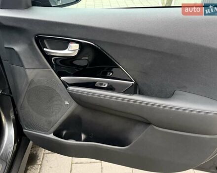 Серый Киа Niro, объемом двигателя 0 л и пробегом 47 тыс. км за 23890 $, фото 21 на Automoto.ua