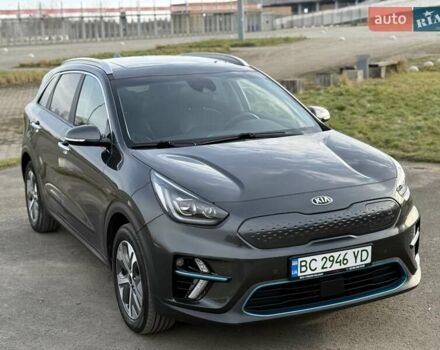Сірий Кіа Niro, об'ємом двигуна 0 л та пробігом 88 тис. км за 21700 $, фото 24 на Automoto.ua