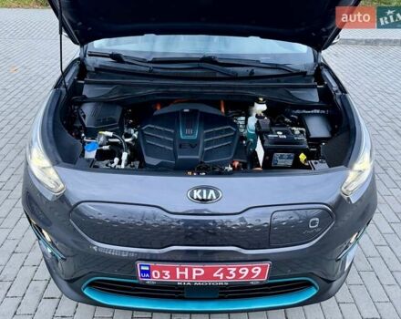 Киа Niro 2021 в Бердичеве на Automoto.ua Серый Киа Niro, объемом двигателя 0 л и пробегом 82 тыс. км за 19250 $, фото 106 на Automoto.ua