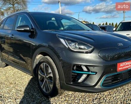 Серый Киа Niro, объемом двигателя 0 л и пробегом 54 тыс. км за 23900 $, фото 26 на Automoto.ua