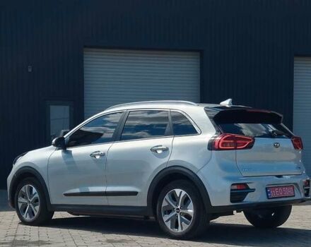 Серый Киа Niro, объемом двигателя 0 л и пробегом 32 тыс. км за 23500 $, фото 16 на Automoto.ua