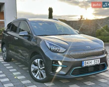 Сірий Кіа Niro, об'ємом двигуна 0 л та пробігом 105 тис. км за 19950 $, фото 10 на Automoto.ua