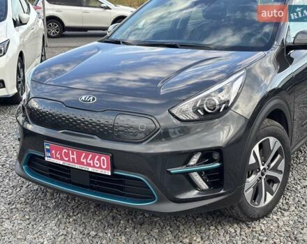 Серый Киа Niro, объемом двигателя 0 л и пробегом 52 тыс. км за 20750 $, фото 1 на Automoto.ua