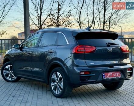 Киа Niro 2021 в Бердичеве на Automoto.ua Серый Киа Niro, объемом двигателя 0 л и пробегом 82 тыс. км за 19250 $, фото 12 на Automoto.ua