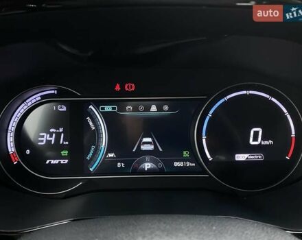 Сірий Кіа Niro, об'ємом двигуна 0 л та пробігом 86 тис. км за 23400 $, фото 39 на Automoto.ua