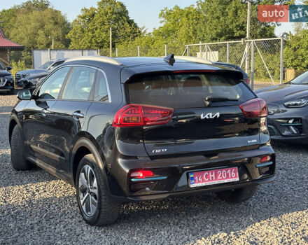 Киа Niro 2021 в Львове на Automoto.ua Серый Киа Niro, объемом двигателя 0 л и пробегом 55 тыс. км за 22400 $, фото 4 на Automoto.ua