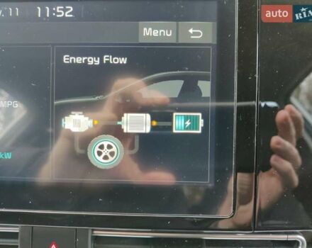 Сірий Кіа Niro, об'ємом двигуна 1.58 л та пробігом 115 тис. км за 19800 $, фото 23 на Automoto.ua