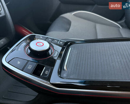 Серый Киа Niro, объемом двигателя 0 л и пробегом 131 тыс. км за 17599 $, фото 12 на Automoto.ua