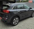 Серый Киа Niro, объемом двигателя 0 л и пробегом 153 тыс. км за 17950 $, фото 6 на Automoto.ua