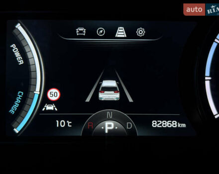 Серый Киа Niro, объемом двигателя 0 л и пробегом 82 тыс. км за 22900 $, фото 46 на Automoto.ua