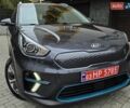 Серый Киа Niro, объемом двигателя 0 л и пробегом 153 тыс. км за 17950 $, фото 1 на Automoto.ua