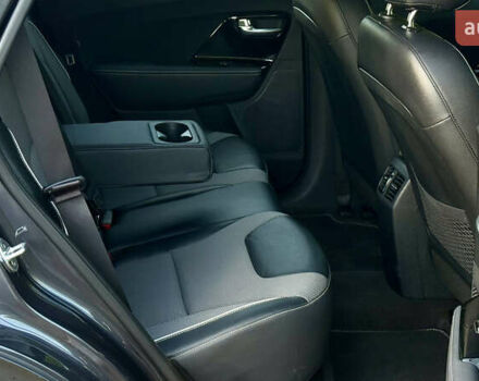 Киа Niro 2021 в Самборе на Automoto.ua Серый Киа Niro, объемом двигателя 0 л и пробегом 107 тыс. км за 19500 $, фото 30 на Automoto.ua