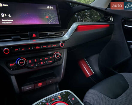 Серый Киа Niro, объемом двигателя 0 л и пробегом 131 тыс. км за 17599 $, фото 14 на Automoto.ua