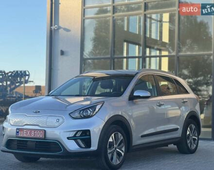 Серый Киа Niro, объемом двигателя 0 л и пробегом 139 тыс. км за 17999 $, фото 8 на Automoto.ua