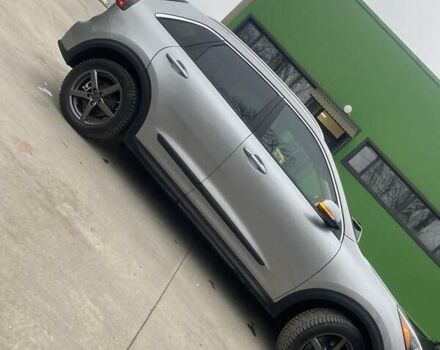 Серый Киа Niro, объемом двигателя 0 л и пробегом 54 тыс. км за 19999 $, фото 2 на Automoto.ua