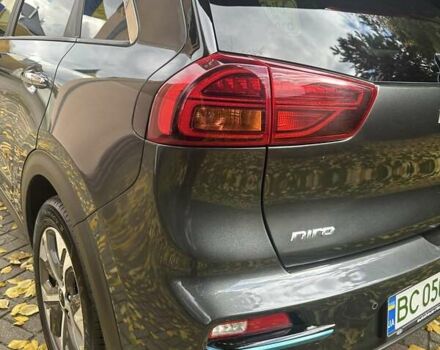 Киа Niro 2021 в Львове на Automoto.ua Серый Киа Niro, объемом двигателя 0 л и пробегом 76 тыс. км за 22700 $, фото 12 на Automoto.ua