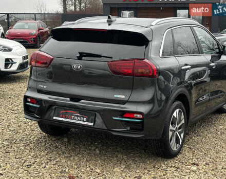Серый Киа Niro, объемом двигателя 0 л и пробегом 39 тыс. км за 23100 $, фото 12 на Automoto.ua