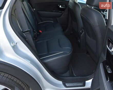 Серый Киа Niro, объемом двигателя 0 л и пробегом 23 тыс. км за 24590 $, фото 35 на Automoto.ua