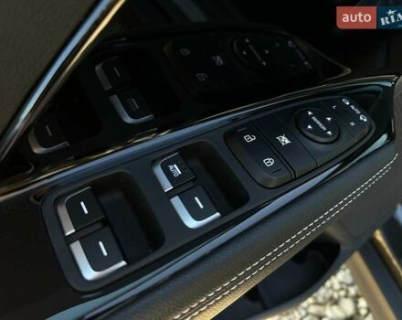 Сірий Кіа Niro, об'ємом двигуна 0 л та пробігом 37 тис. км за 23600 $, фото 39 на Automoto.ua