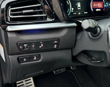 Серый Киа Niro, объемом двигателя 0 л и пробегом 47 тыс. км за 23890 $, фото 12 на Automoto.ua