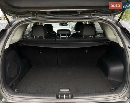 Серый Киа Niro, объемом двигателя 0 л и пробегом 66 тыс. км за 24200 $, фото 46 на Automoto.ua